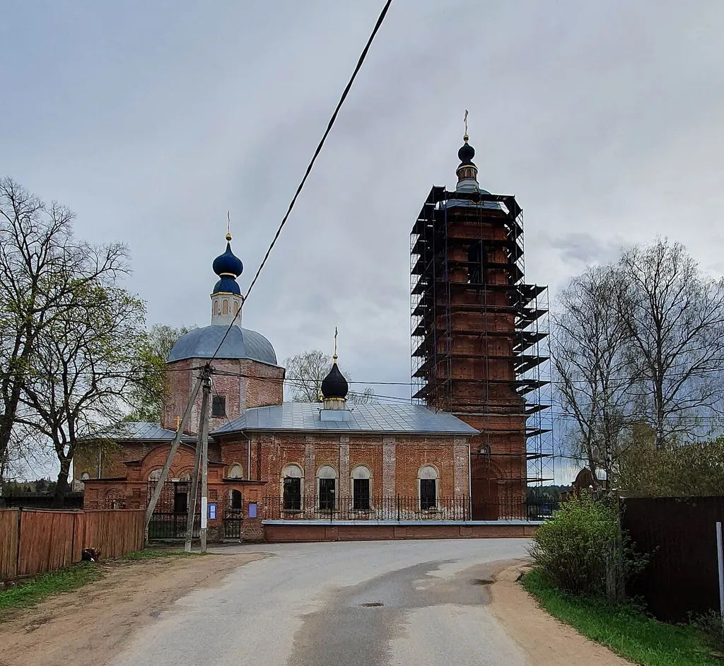 Transfiguration Church in Spas-Temnya, Moscow Region