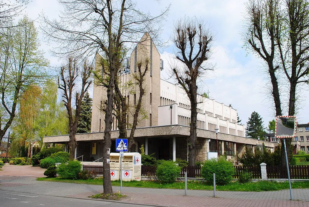 Katowice - Piotrowice-Ochojec. Ulica Bolesława Prusa. Kościół św. Jacka