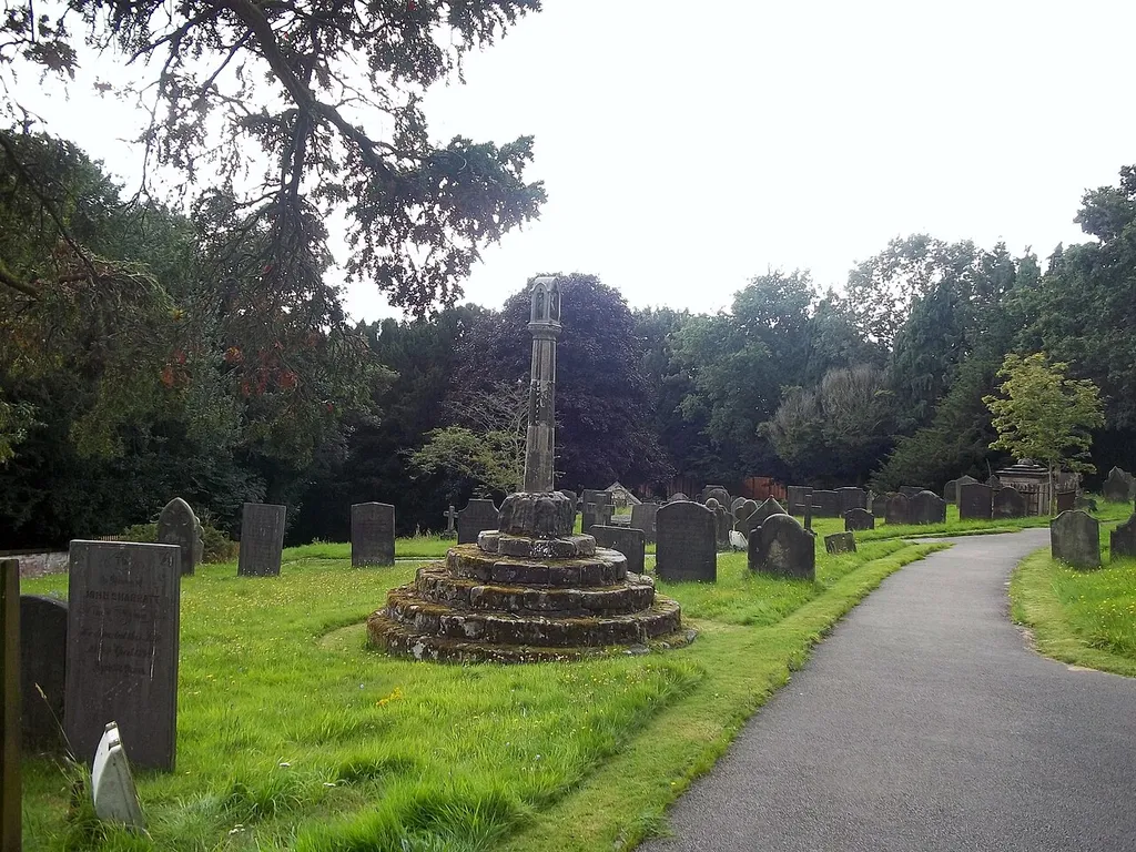 Photograph of the cross in the churchyard of St Cuthbert's Church, Doveridge, Derbyshire, England