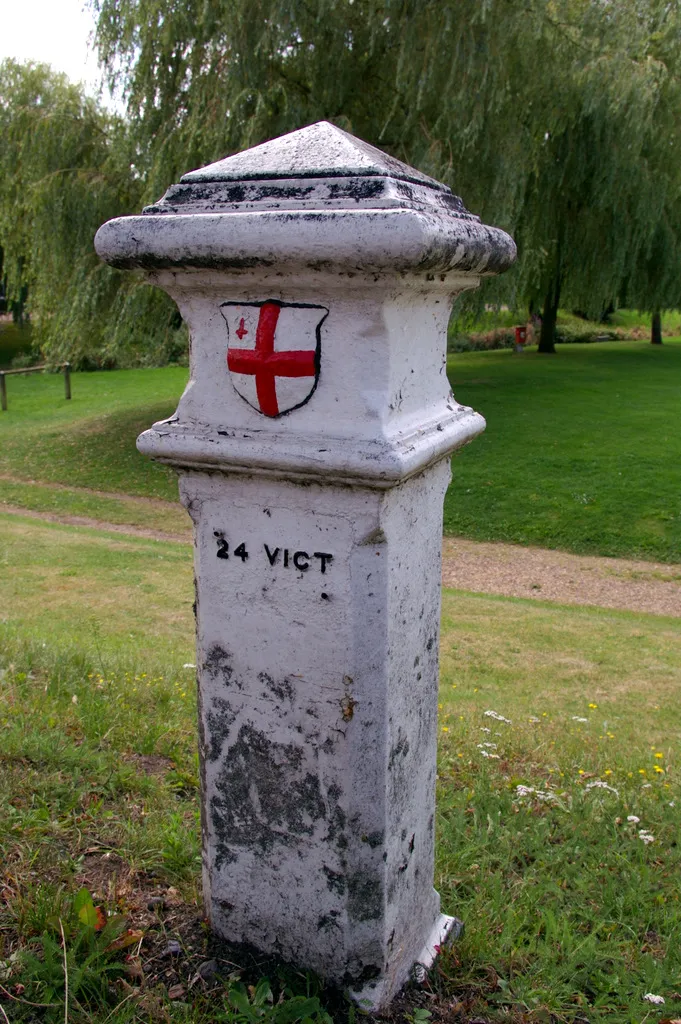 London Coal Duty Marker On South Side Of Road Near Telford's Bridge