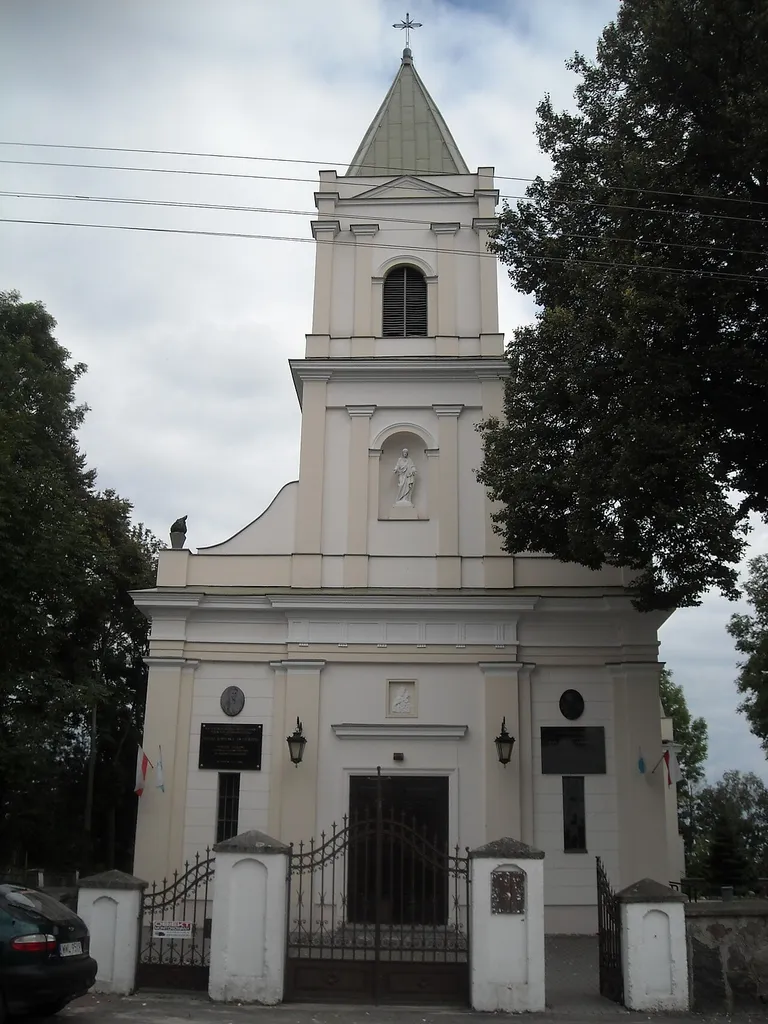 Klembów: kościół par. p.w. św. Klemensa (bud. XIX w.)