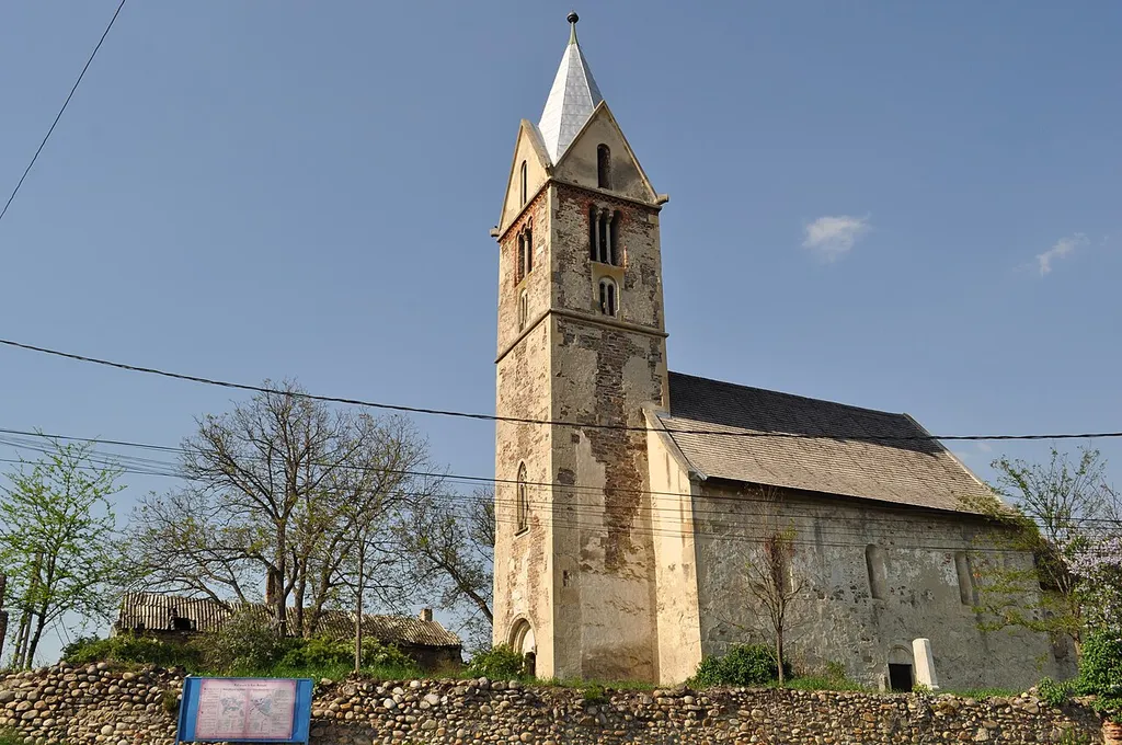 Biserica cnezilor Cândea, azi Biserica reformată