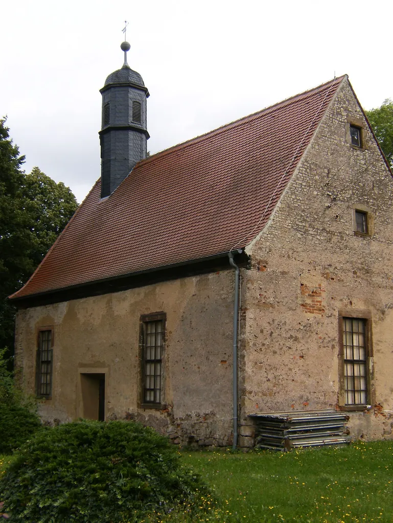 Kaimberg, further manor chapel.