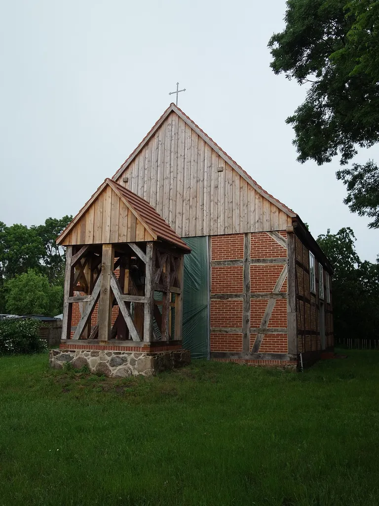 West-south-western view of the church in Mansfeld (Picture: 2020), Putlitz municipality, Prignitz district, Brandenburg state, Germany.