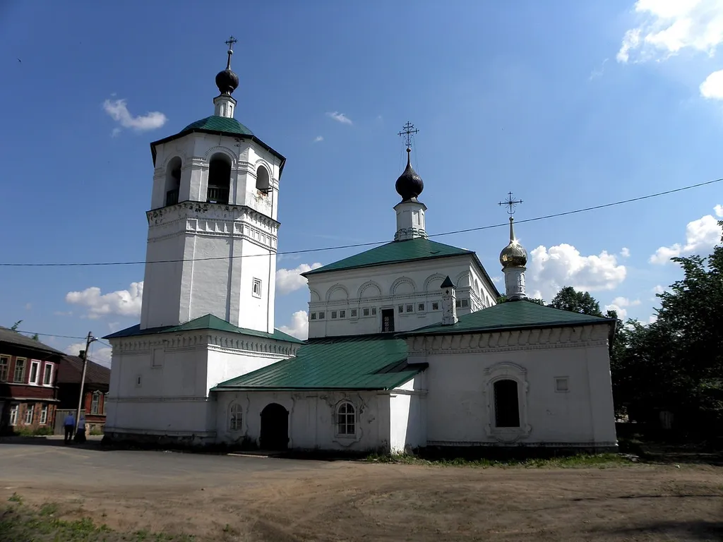 Церковь Спаса Преображения (Спасо-Преображенская): улица Никитина, Торопец, Торопецкий район, Тверская область