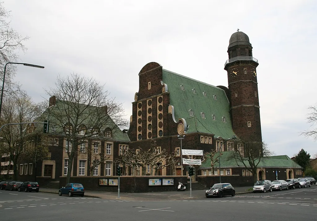Evangelische Auferstehungskirche in Düsseldorf-Oberkassel