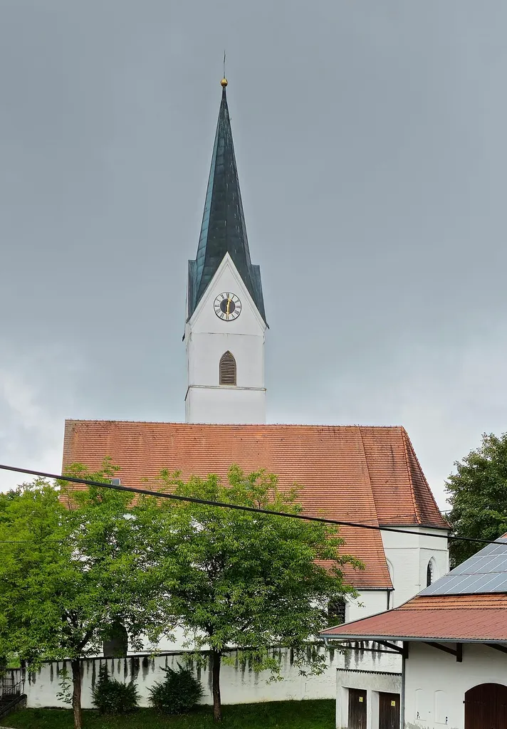 St. Leonhard (Erlach)