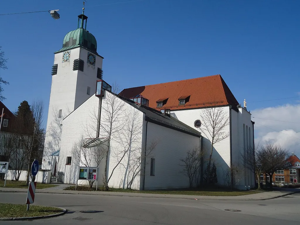 Kath. Kirche St. Franziskus Augsburg Firnhaberau