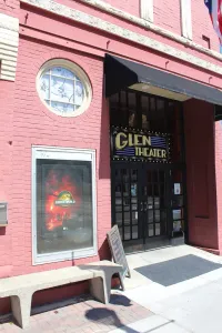 Glen Theater