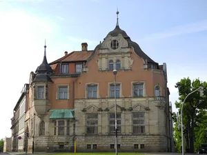 Bahnhofstraße 16a