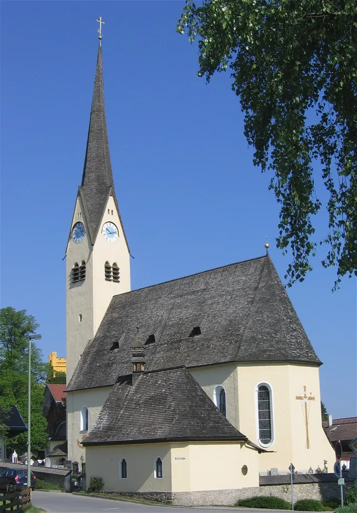 Brannenburg, view of the Parish Church of the Assumption from south-east.