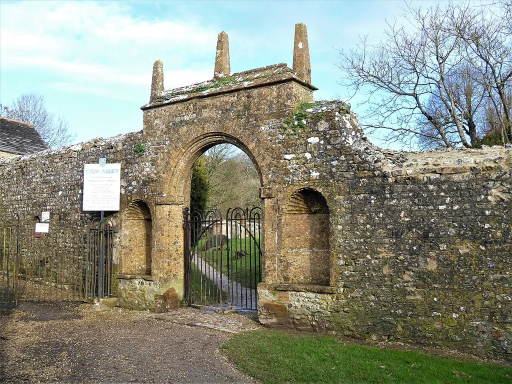 Abbey Grounds [7]