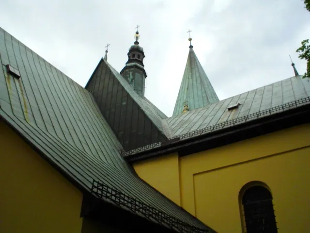 Lanckorona - church