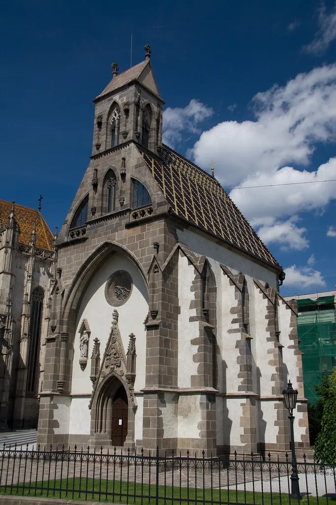 This media shows the protected monument with the number 802-1117/2 CHMSK/802-1117/2,CHMSK/802-1117(other) in the Slovak Republic.