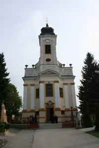 Seven Sorrows of Mary church, Maňa