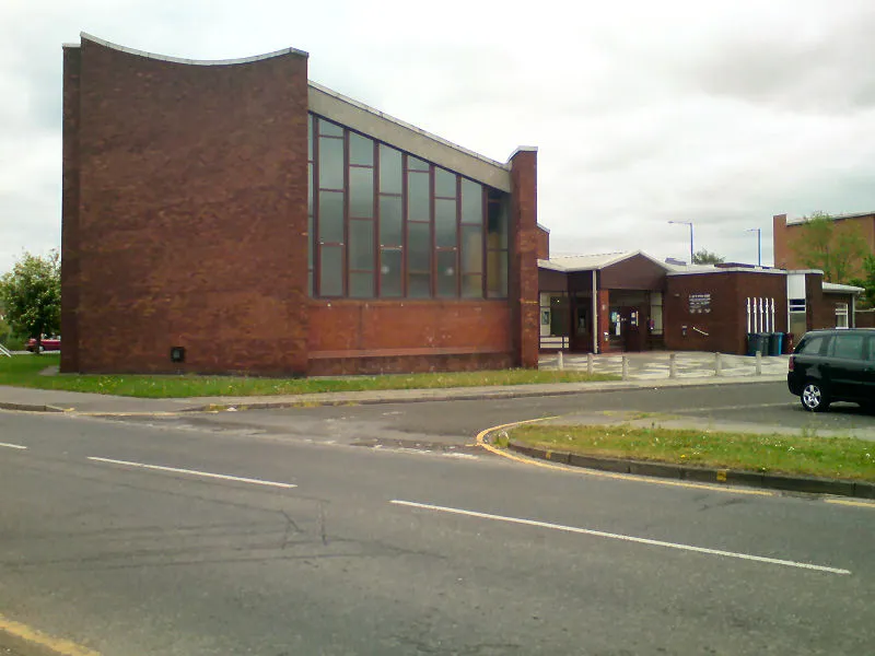 St Luke the Physician, Longsight