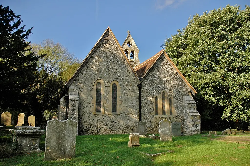 St. Peter's, Bredhurst