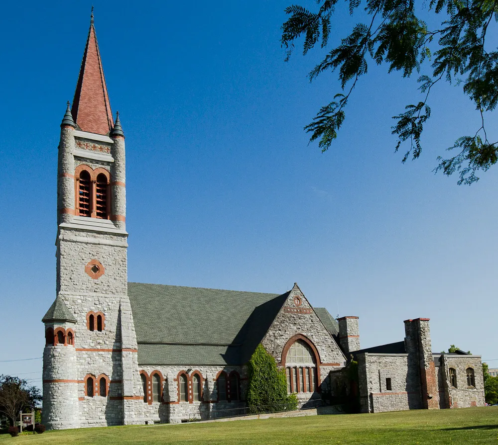 This is an image of a place or building that is listed on the National Register of Historic Places in the United States of America. Its reference number is 00000747 (Wikidata).