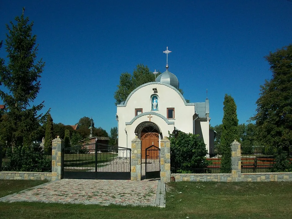 Церква Святих Косми і Даміана в селі Шманьківцях Заводської громади Чортківського району Тернопільської области України.