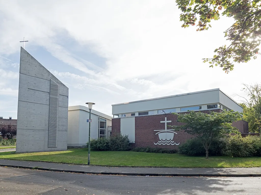 Dietrich-Bonhoeffer-Kirche (Neuss)