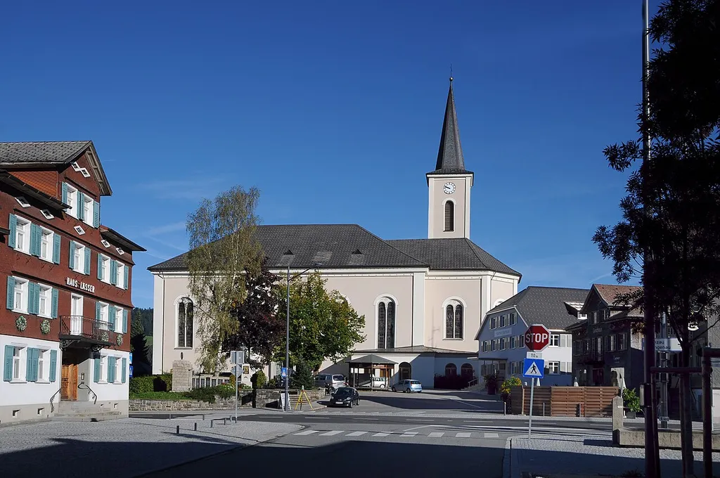 Kath. Pfarrkirche hl. Martin in Hof, Alberschwende.