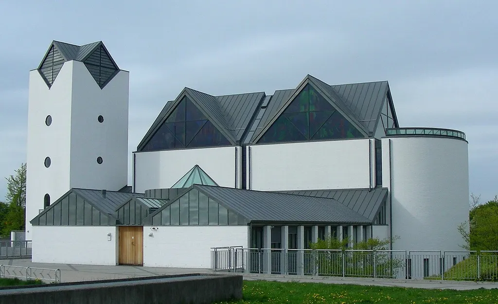 Vejleå kirke, Ishøj, Denmark