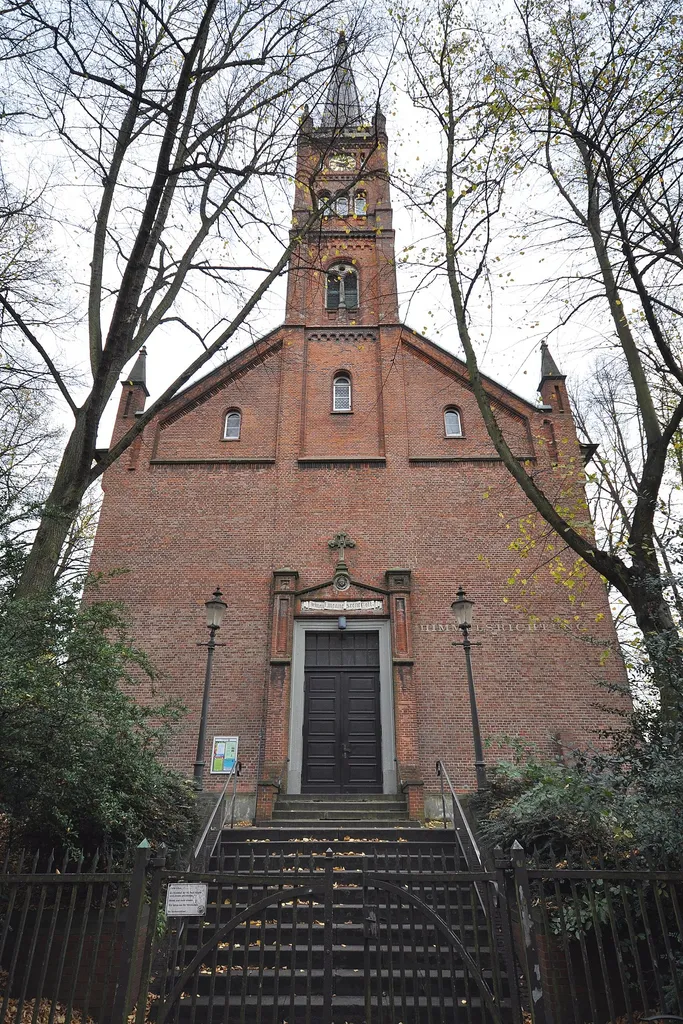 Westfassade der St.-Pauli-Kirche in Hamburg-Altona-Altstadt.