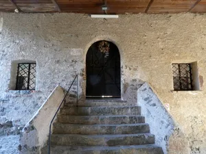 Holy Cross church