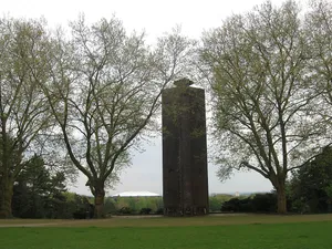Ehrenmal Buer