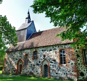 Village church Gnewikow