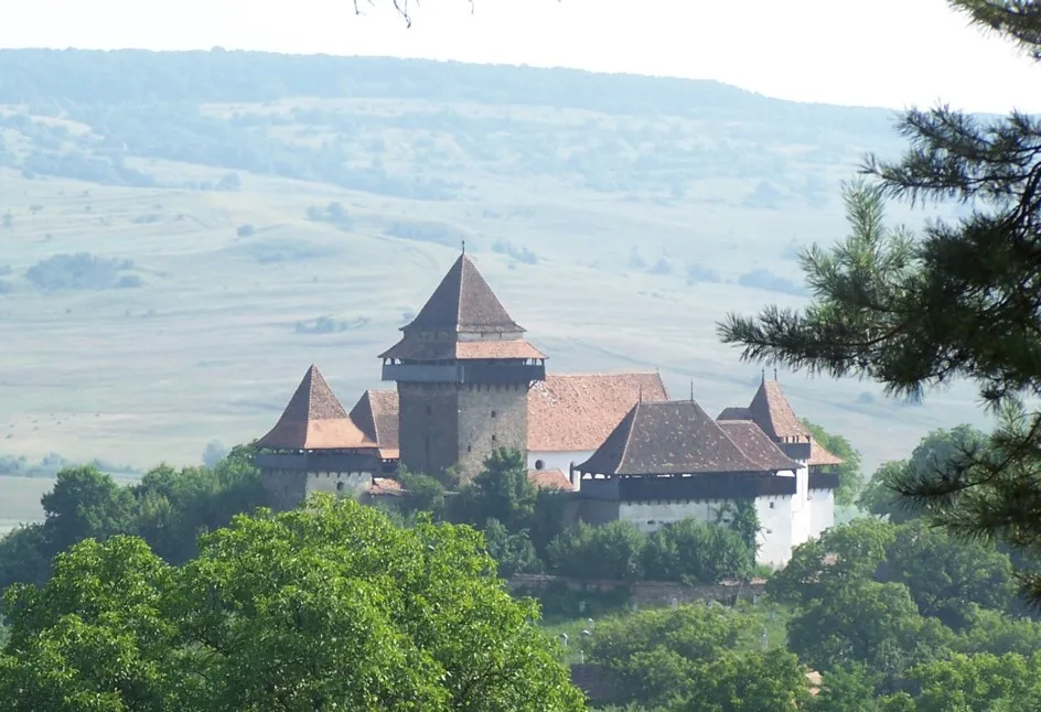 Viscri fortified church