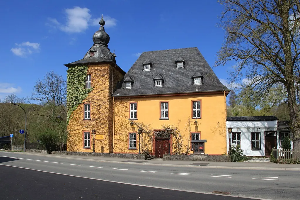 Burg Zweiffel, Herrenstrunden in Herrenstrunden, Bergisch Gladbach