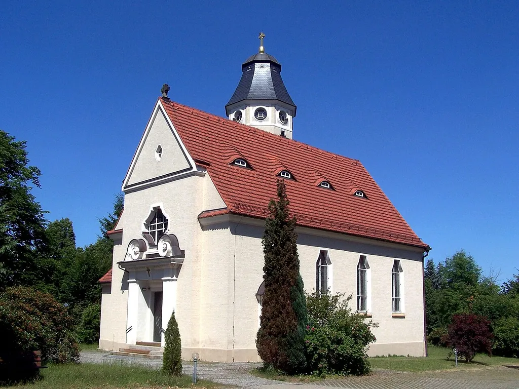 Katholische Pfarrkirche Kreuz Erhöhung in de:Königsbrück
