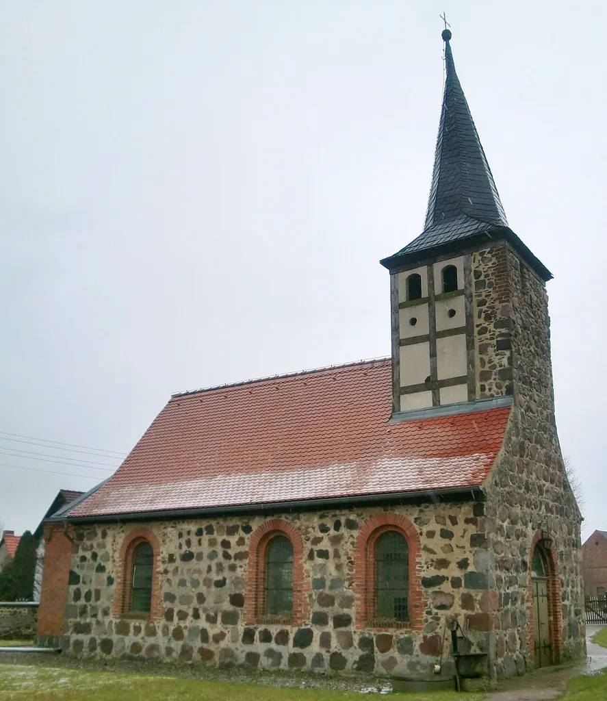 Dorfkirche Windberge, Nordwestseite