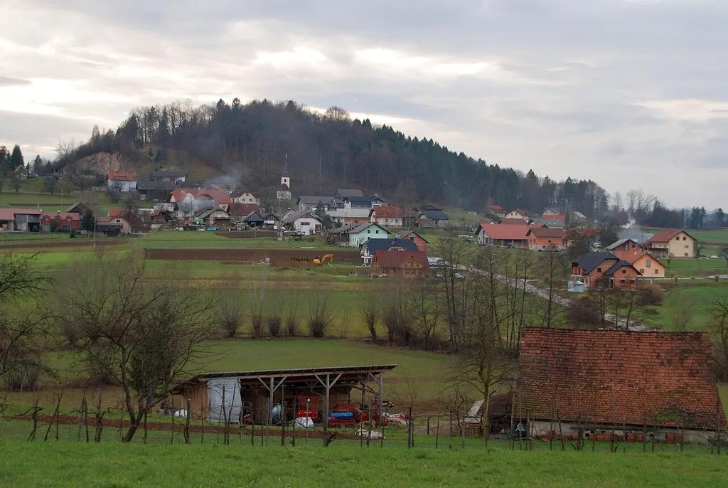 Slepšek, a village in the Municipality of Mokronog–Trebelno, southeastern Slovenia.
