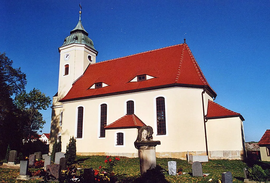 Bahretal: This image shows the evangelic church in Borna in Saxony, Germany. The church was built 1752/53.