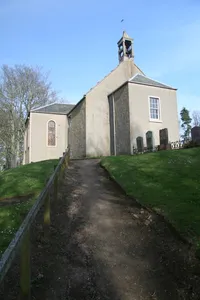 Churchyard, Airlie Parish Church