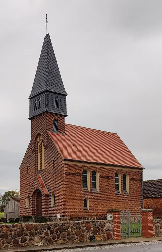 Evangelische Dorfkirche Lühnsdorf, Gemeinde Niemegk, Landkreis Potsdam-Mittelmark, Brandenburg, Deutschland