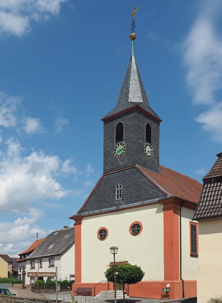 Protestant church in Hirschlanden.