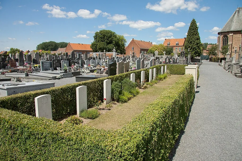 Ploegsteert Churchyard