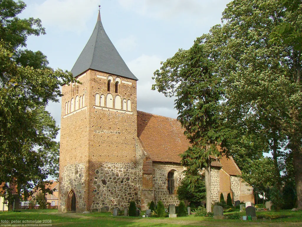Dorfkirche in Zettemin