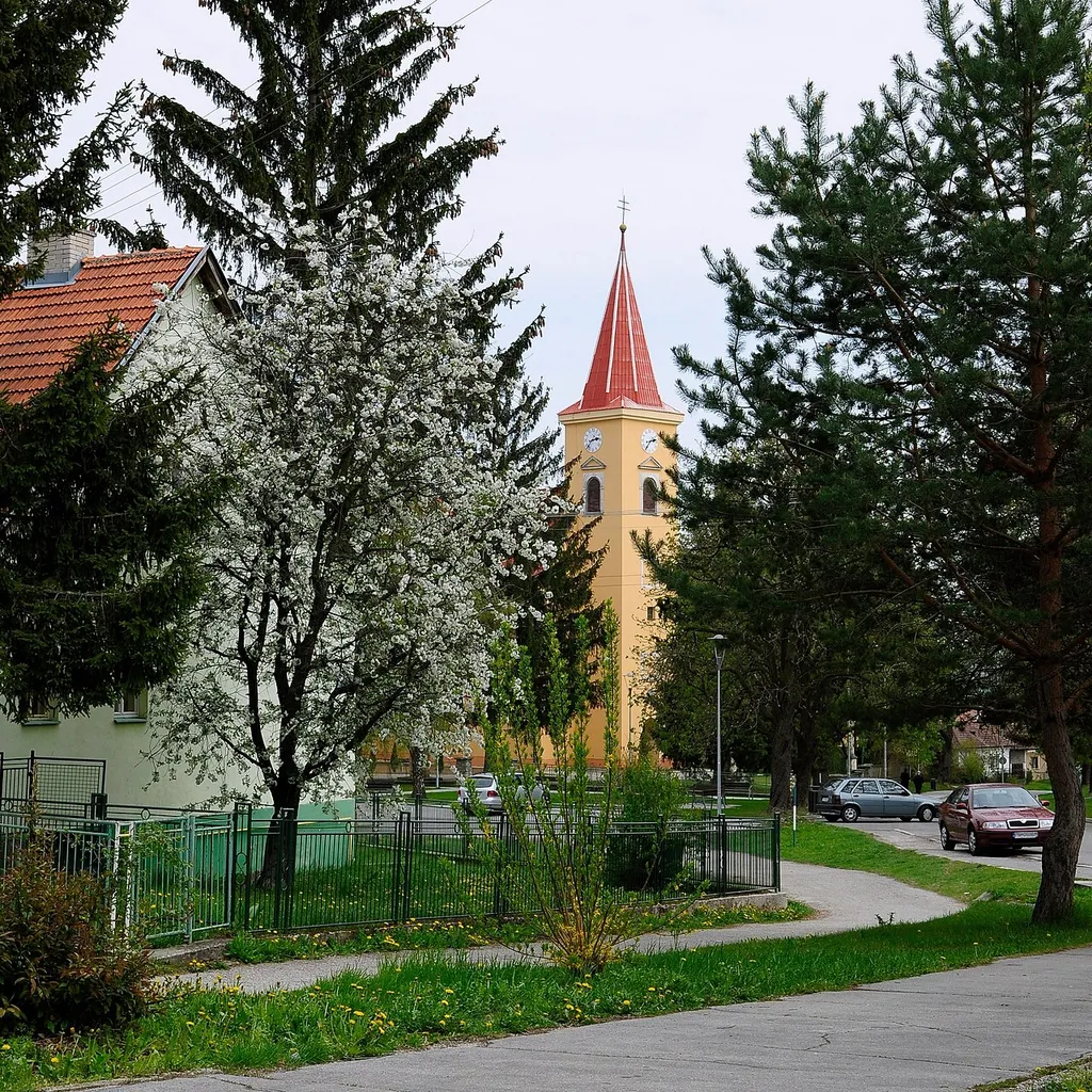 This media shows the protected monument with the number 406-240/1 CHMSK/406-240/1,CHMSK/406-240(other) in the Slovak Republic.