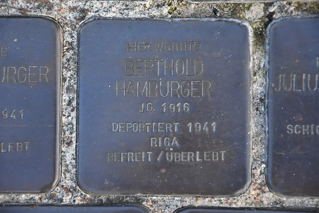Schwarzer Weg 7, Fürstenau; Stolperstein für Berthold Hamburger