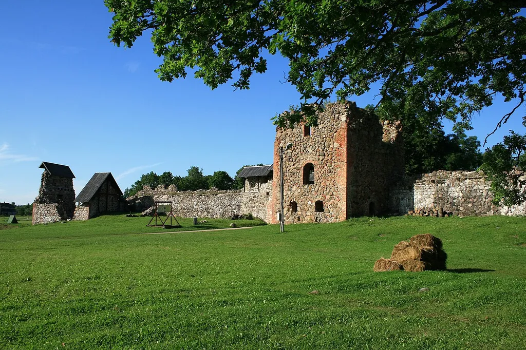 Karksi Castle, Karksi-Nuia