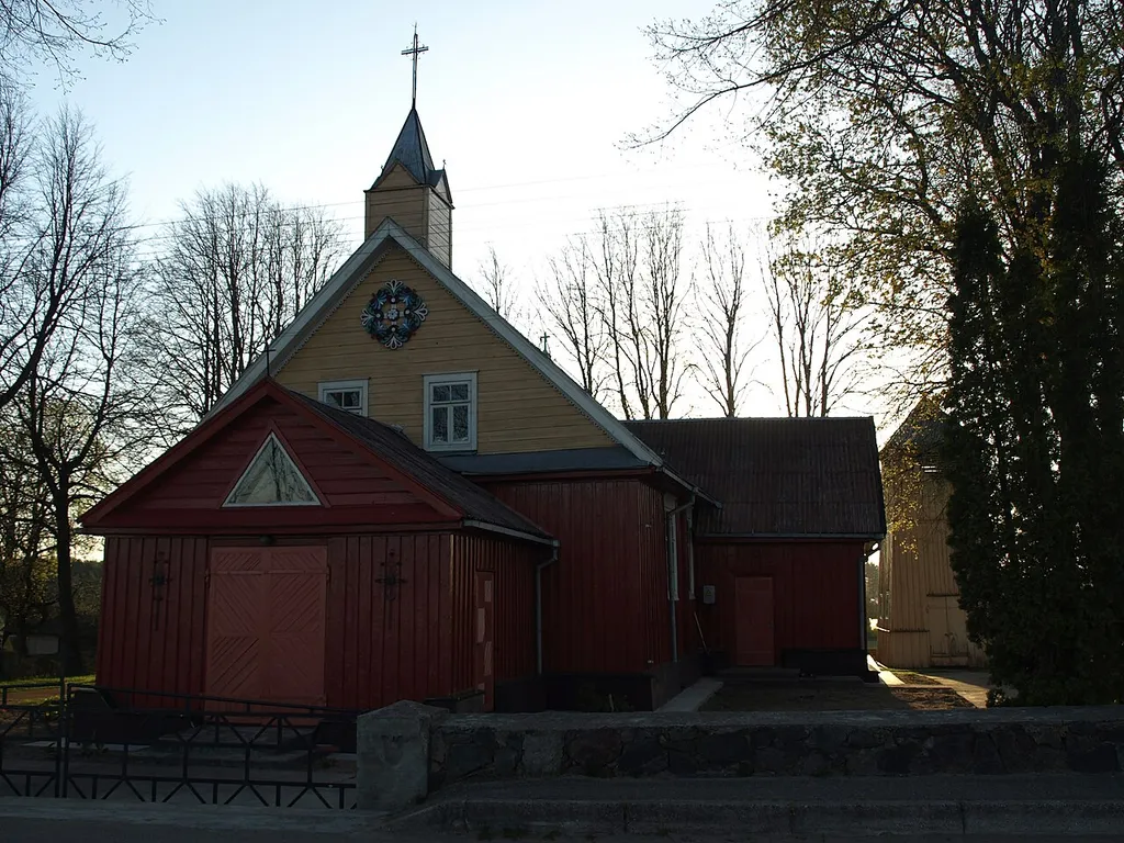 Reskutenai church