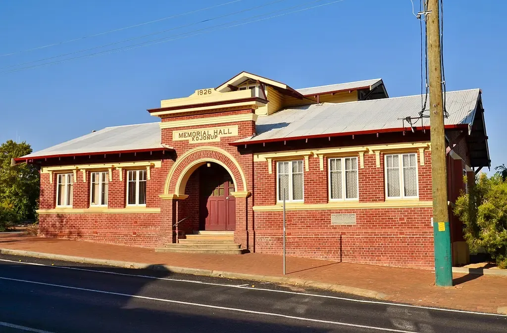 Kojonup Memorial Hall and Gardens