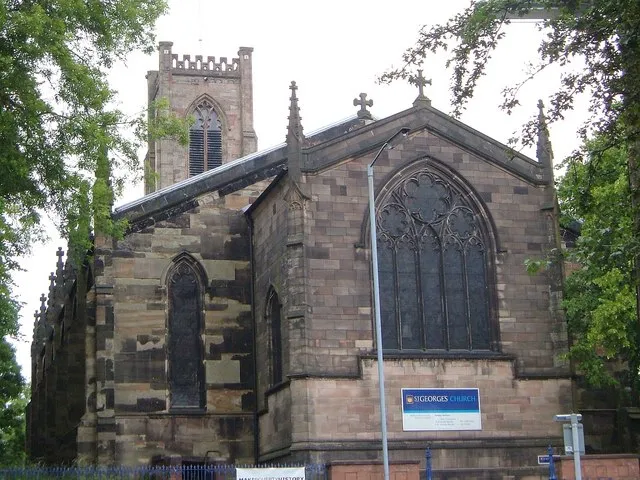 St George's Church, Newcastle-under-Lyme, Staffordshire, Great Britain. Looking across Queen Street (the A527). "1828. By Francis Bedford, built as a Commissioners Church, and designated as Parish Church in 1856" <a title="http://www.britishlistedbuildings.co.uk/en-385967-church-of-st-george-newcastle-under-lyme" rel="nofollow" href="http://www.britishlistedbuildings.co.uk/en-385967-church-of-st-george-newcastle-under-lyme">Link</a><img style="padding-left:2px;" alt="External link" title="External link - shift click to open in new window" src="https://s0.geograph.org.uk/img/external.png" width="10" height="10"/> .