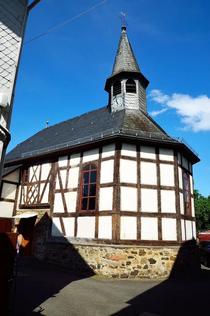 Die Kirche in Niedereisenhausen
