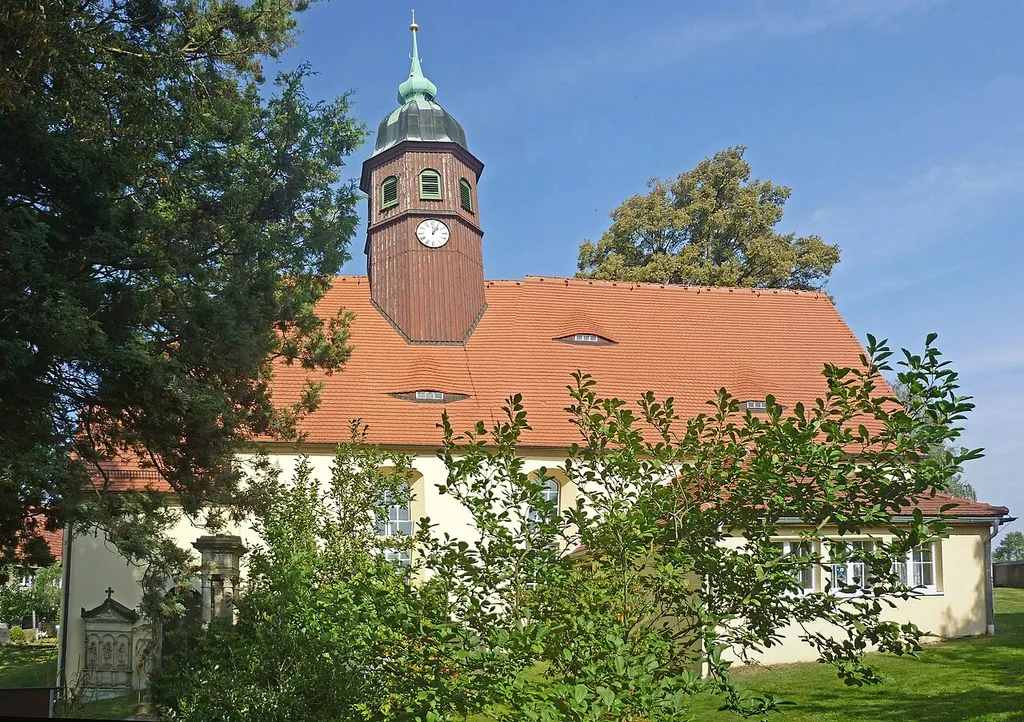 Dorfkirche in Bühlau bei Großharthau