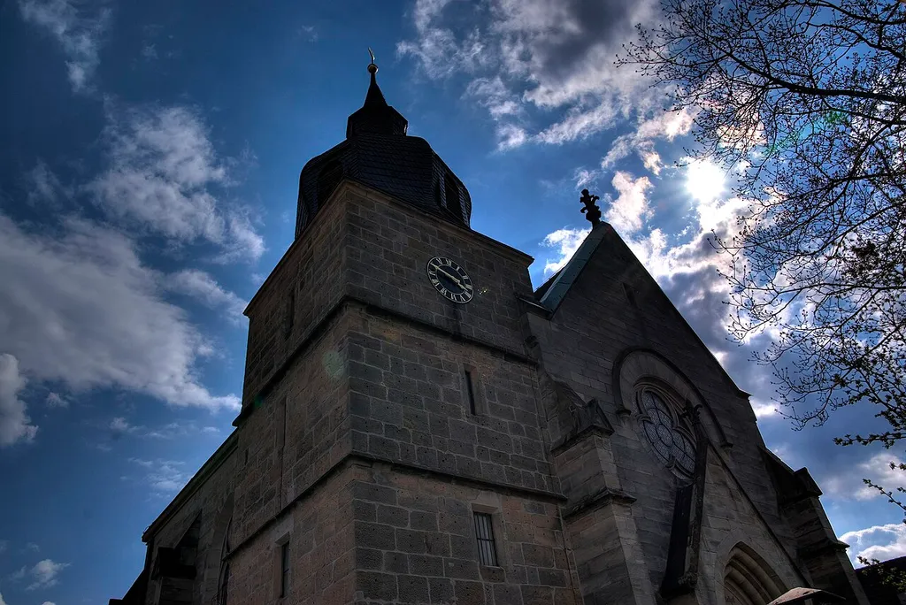Kirche in Lehenthal.